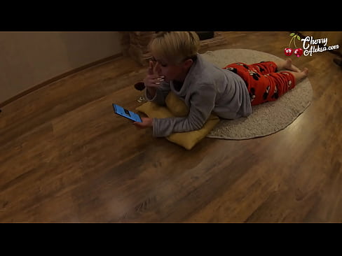 ❤️ クレイジーブロンドは、巨大なディックを吸うとその上にバウンス - アナルセックス ❌  at us ja.mrpornogratis.ru ❌️❤